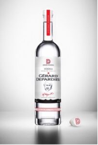 Photo de la bouteille de Vodka Gérard Depardieu, disponible à la vente en ligne sur le site https://vodkadepardieu.fr